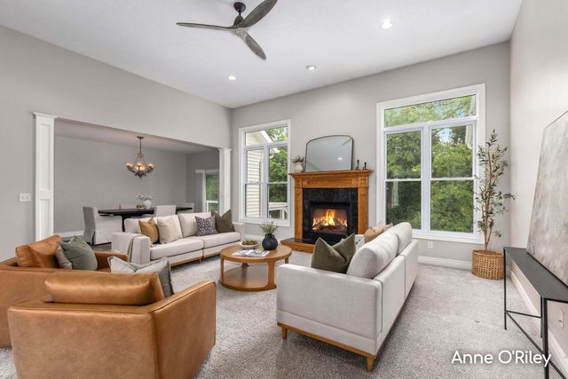 2060 Dakota Trail, Hastings, MI 49058