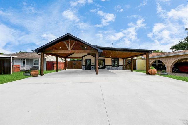3013 Bond Street, Pasadena, TX 77503