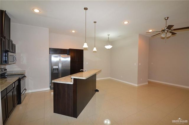 2705 Mimosa Drive 10, Mission, TX 78574