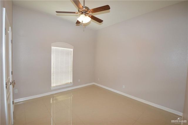 2705 Mimosa Drive 10, Mission, TX 78574