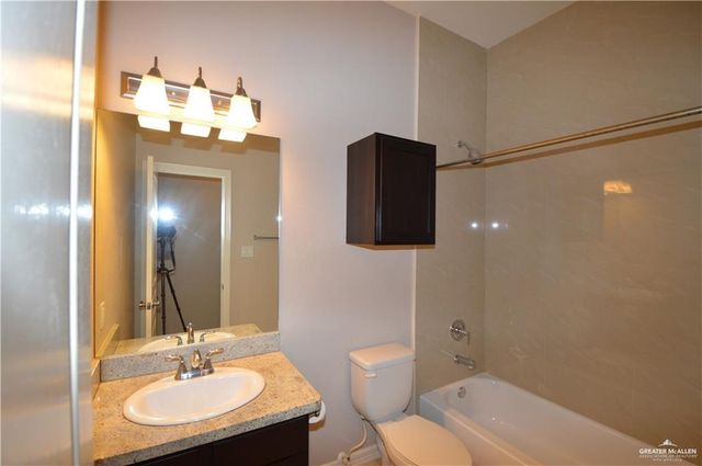 2705 Mimosa Drive 10, Mission, TX 78574