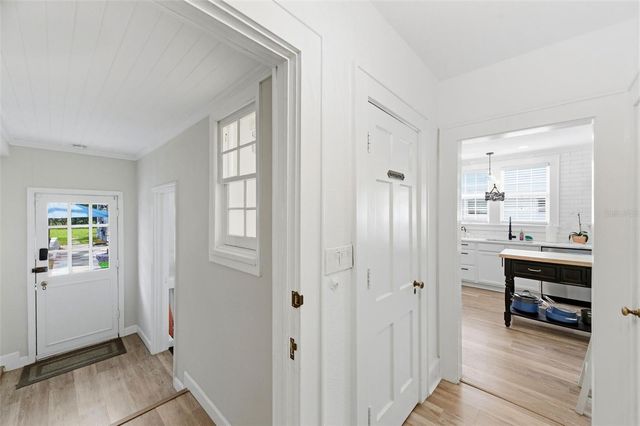 320 N BETTY LANE, Clearwater, FL 33755