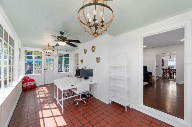 320 N BETTY LANE, Clearwater, FL 33755