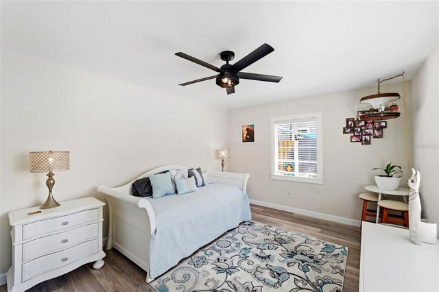 320 N BETTY LANE, Clearwater, FL 33755