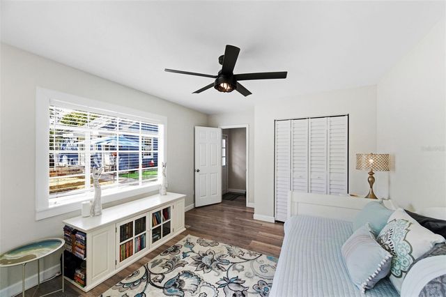 320 N BETTY LANE, Clearwater, FL 33755