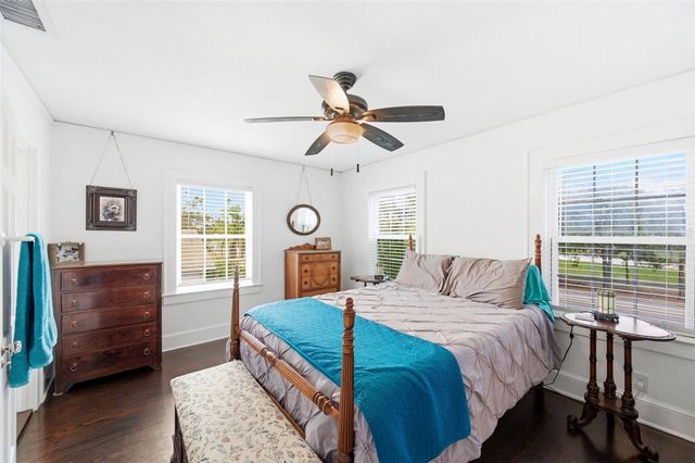 320 N BETTY LANE, Clearwater, FL 33755