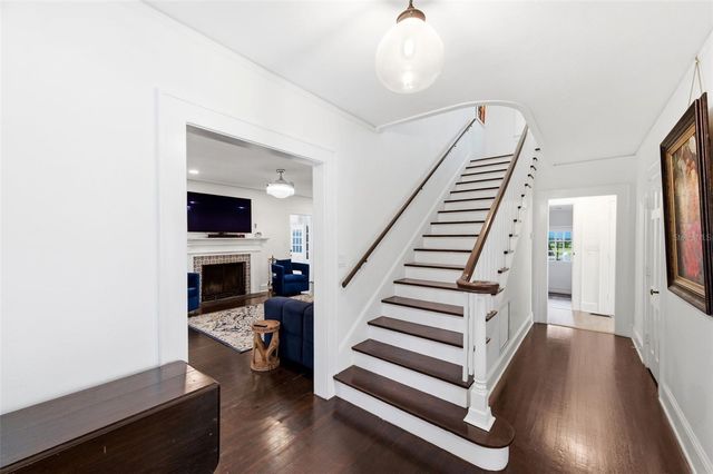 320 N BETTY LANE, Clearwater, FL 33755