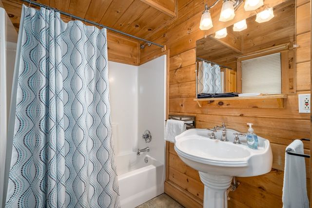 83 Riverview, Blue Ridge, GA 30513