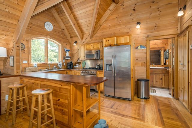 83 Riverview, Blue Ridge, GA 30513