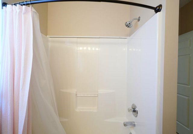 56 Greatwood Drive, White, GA 30184