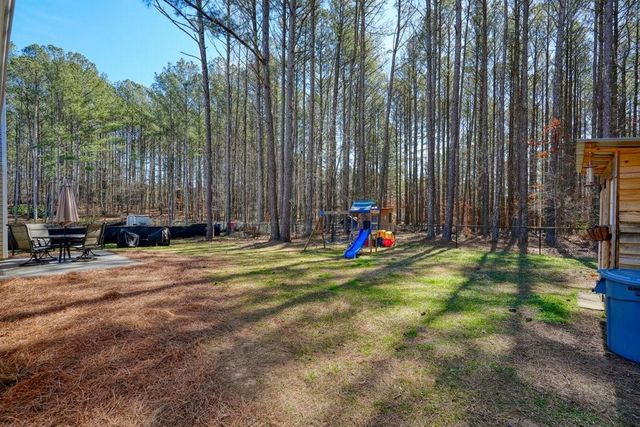 56 Greatwood Drive, White, GA 30184