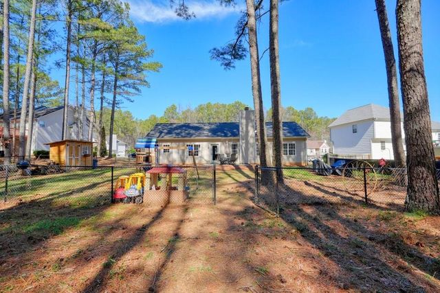 56 Greatwood Drive, White, GA 30184