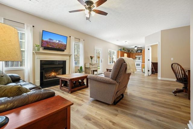 56 Greatwood Drive, White, GA 30184