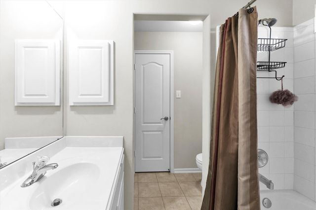 3015 Briarsage Lane, Pearland, TX 77581