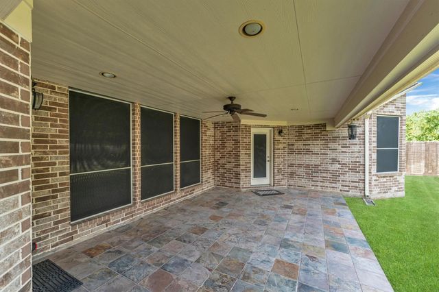3015 Briarsage Lane, Pearland, TX 77581