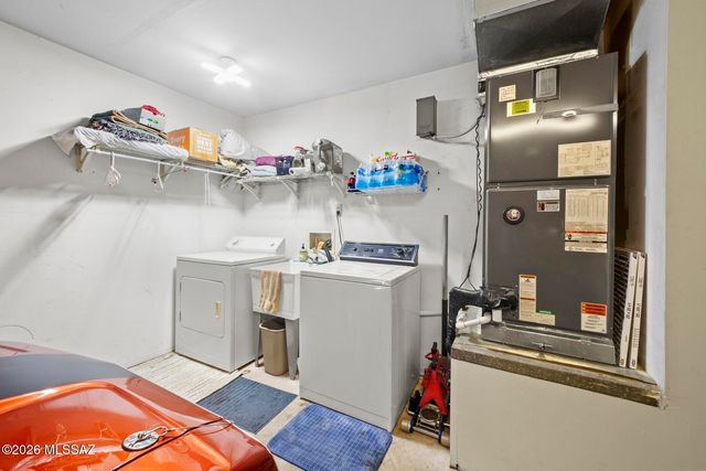 620 W Cassidy Place, Tucson, AZ 85737