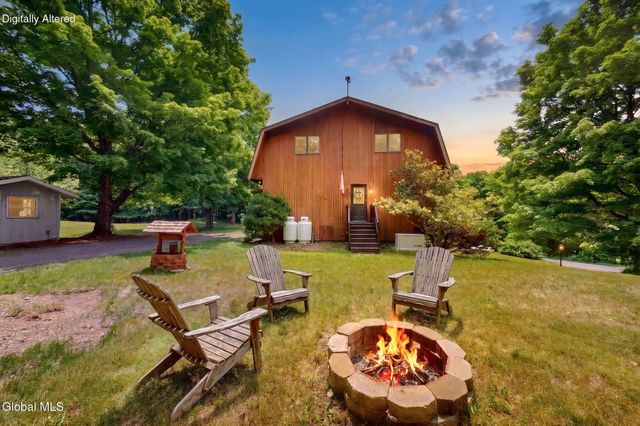 172 Palmer Road, East Greenbush, NY 12061