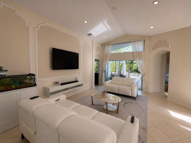 9576 Taormina Street, Lake Worth, FL 33467