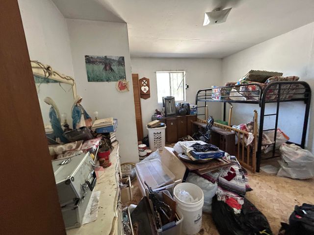 1709 Hooper Road SW, Albuquerque, NM 87105