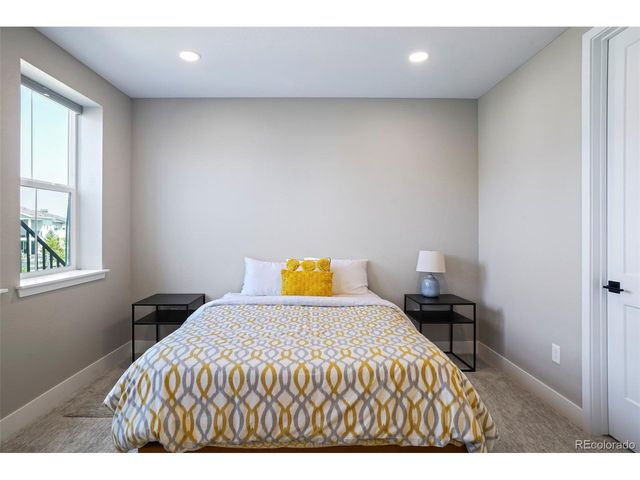 6955 Sunstrand Ct, Castle Pines, CO 80108