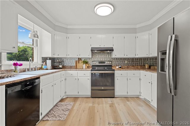 2204 Dunbar Drive, Sanford, NC 27332
