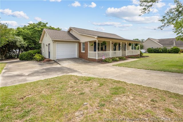 2204 Dunbar Drive, Sanford, NC 27332