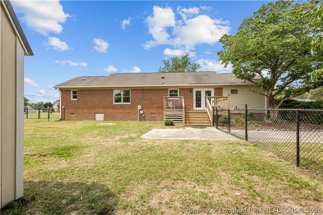 2204 Dunbar Drive, Sanford, NC 27332