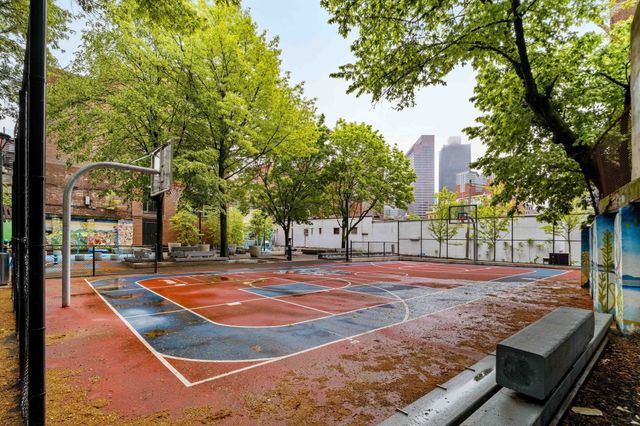 5 N Margin St 2, Boston, MA 02113