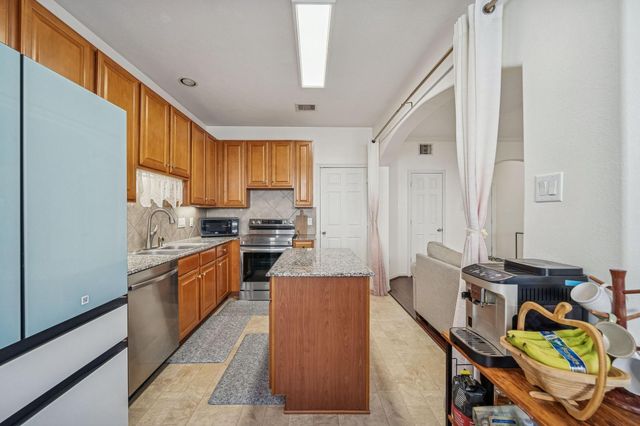 934 Sterling Creek Circle, Katy, TX 77450