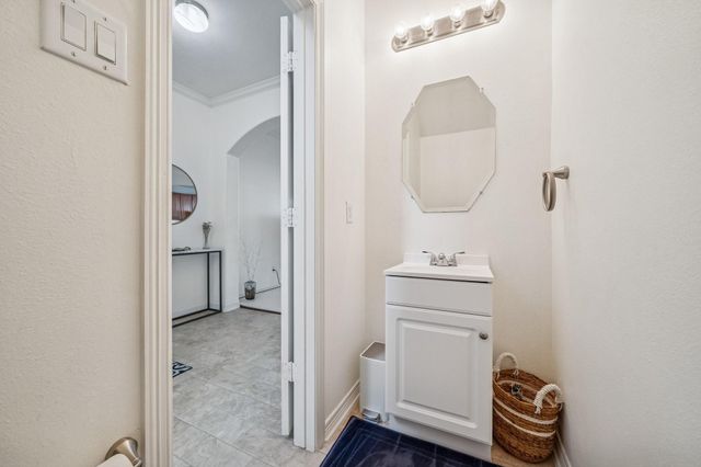 934 Sterling Creek Circle, Katy, TX 77450