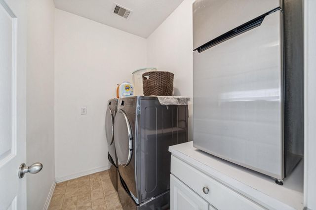 934 Sterling Creek Circle, Katy, TX 77450