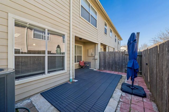 934 Sterling Creek Circle, Katy, TX 77450