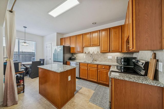 934 Sterling Creek Circle, Katy, TX 77450