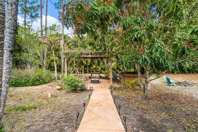 5026 Coconut Blvd, Palm Beach, FL 33411