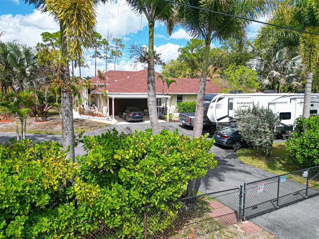 5026 Coconut Blvd, Palm Beach, FL 33411