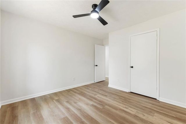 9383 Woodknoll Way, Jonesboro, GA 30238