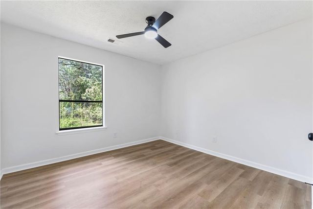 9383 Woodknoll Way, Jonesboro, GA 30238