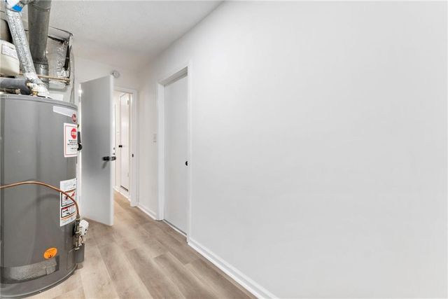 9383 Woodknoll Way, Jonesboro, GA 30238