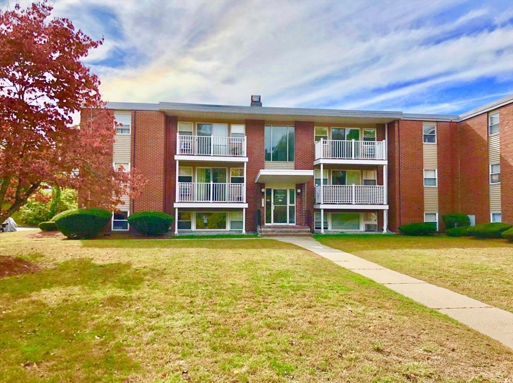 30 Worthen Street C3, Chelmsford, MA 01824