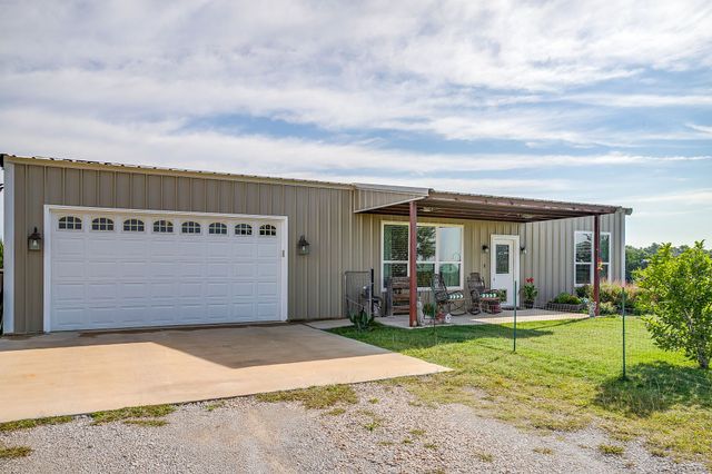 227 Rock Springs Road, Weatherford, TX 76088