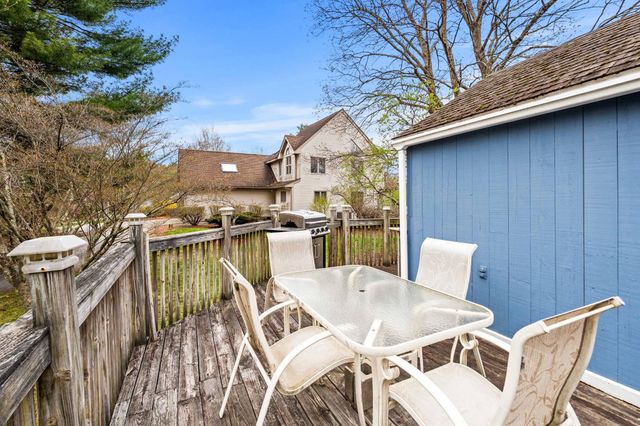 256 E Dunstable Road, Nashua, NH 03062
