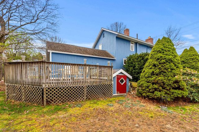 256 E Dunstable Road, Nashua, NH 03062