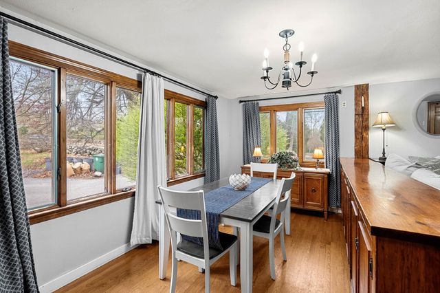 256 E Dunstable Road, Nashua, NH 03062