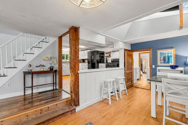 256 E Dunstable Road, Nashua, NH 03062