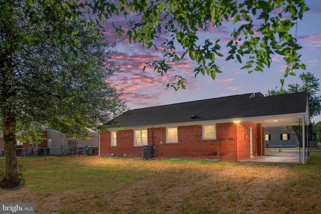 201 RUMFORD RD, Fredericksburg, VA 22405