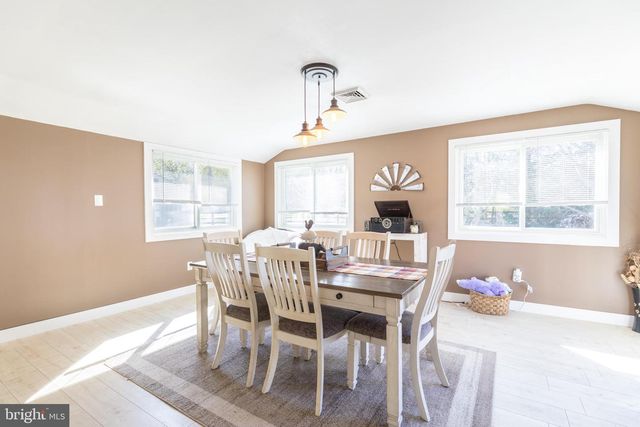 1023 LANSDALE AVE, Lansdale, PA 19446