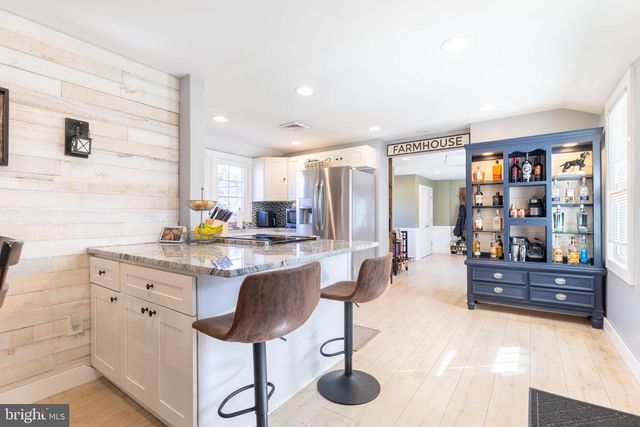 1023 LANSDALE AVE, Lansdale, PA 19446