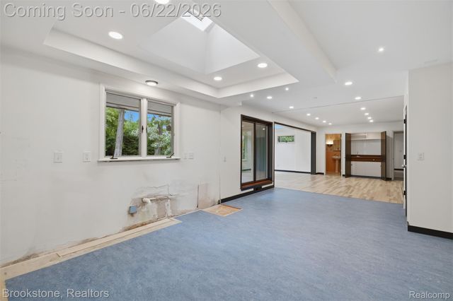 4190 Valley Forge Road, Bloomfield Hills, MI 48301