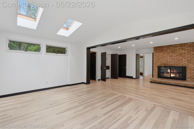 4190 Valley Forge Road, Bloomfield Hills, MI 48301