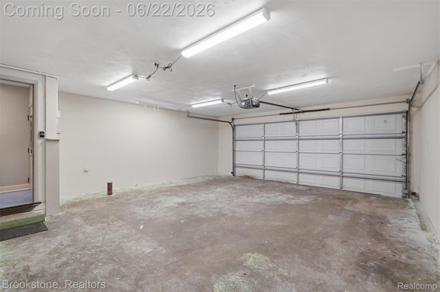 4190 Valley Forge Road, Bloomfield Hills, MI 48301